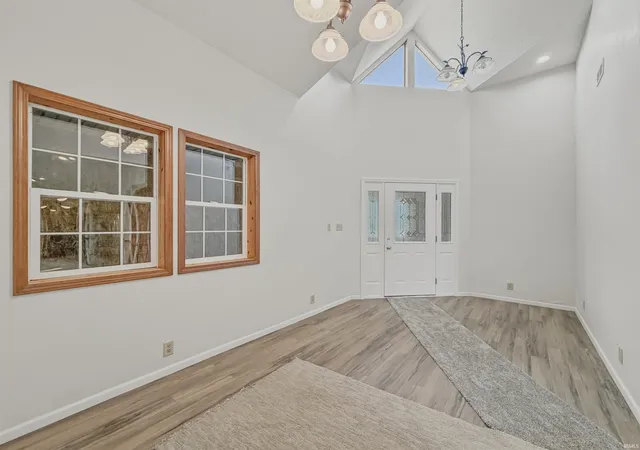 Photo 3 of Sale Pending at 5664 S 500 West 57 St, Columbia City, IN 46725 | MLS# 202629023 | Listing updated on 2026-08-27