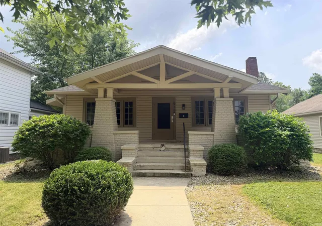 Photo 1 of Sale Pending at 619 W Ashland Ave, Muncie, IN 47303 | MLS# 202629025 | Listing updated on 2026-09-13