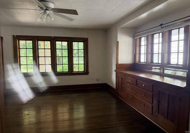 Photo 3 of Sale Pending at 619 W Ashland Ave, Muncie, IN 47303 | MLS# 202629025 | Listing updated on 2026-09-13