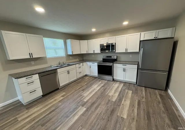 Photo 3 of Manufactured home for sale at 292 & 294 Ross St, Mitchell, IN 47446 | MLS# 202629031 | Listing updated on 2026-08-28