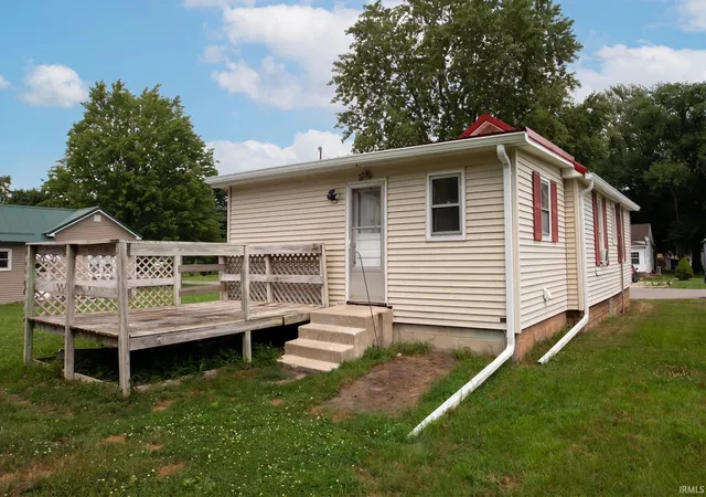 Photo 3 of Sale Pending at 411 N Franklin St, Mentone, IN 46539 | MLS# 202629034 | Listing updated on 2026-07-30