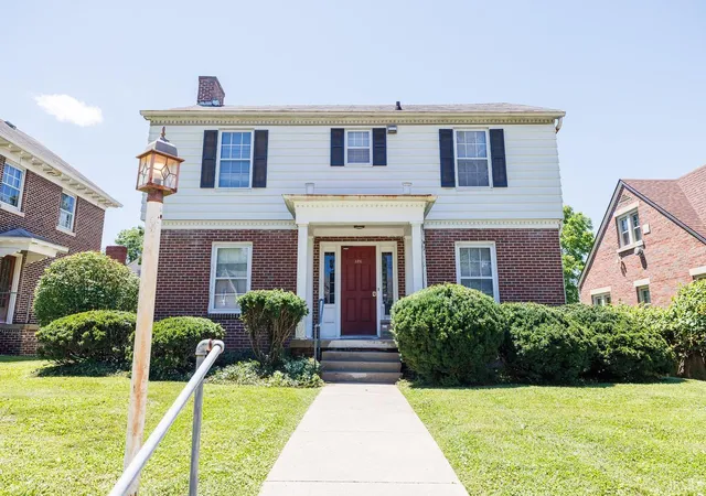 Photo 1 of Sale Pending at 326 S Eagleson Ave, Bloomington, IN 47401 | MLS# 202629038 | Listing updated on 2026-09-06