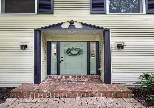 Photo 2 of Sale Pending at 1317 King Arthur Dr, Lafayette, IN 47905 | MLS# 202629044 | Listing updated on 2026-07-24