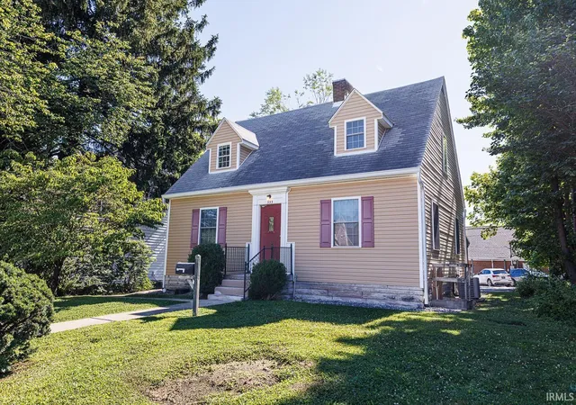 Photo 1 of Sale Pending at 333 S Eagleson Ave, Bloomington, IN 47401 | MLS# 202629050 | Listing updated on 2026-09-06