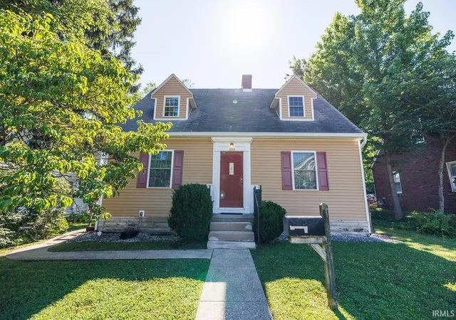 Photo 3 of Sale Pending at 333 S Eagleson Ave, Bloomington, IN 47401 | MLS# 202629050 | Listing updated on 2026-09-06