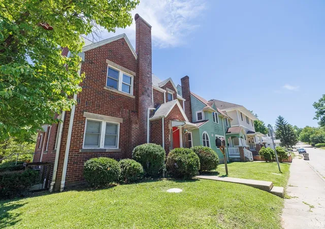 Photo 3 of Sale Pending at 401 S Highland Ave, Bloomington, IN 47401 | MLS# 202629051 | Listing updated on 2026-09-06