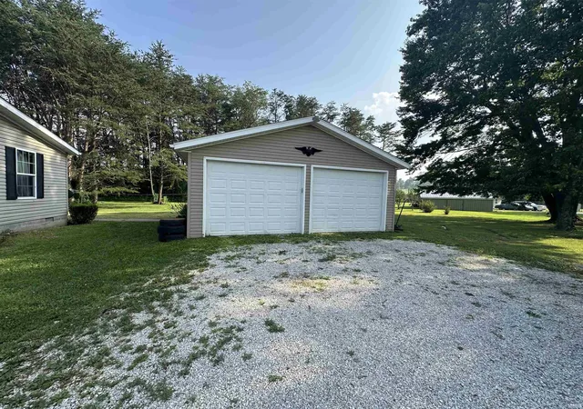 Photo 3 of Manufactured home for sale at 6122 State Rd 60 W, Mitchell, IN 47446 | MLS# 202629052 | Listing updated on 2026-09-10