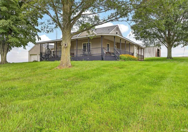 Photo 2 of Sale Pending at 3192 W 100 South Rd, Bloomfield, IN 47424 | MLS# 202629087 | Listing updated on 2026-08-24