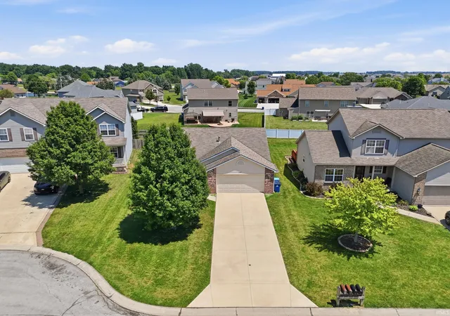 Photo 2 of Sale Pending at 4309 Silver Birch Cvs, New Haven, IN 46774 | MLS# 202629100 | Listing updated on 2026-09-26