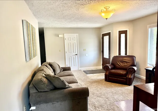 Photo 2 of Manufactured home for sale at 1633 N Royal Oaks Dr, Monticello, IN 47960 | MLS# 202629102 | Listing updated on 2026-09-18