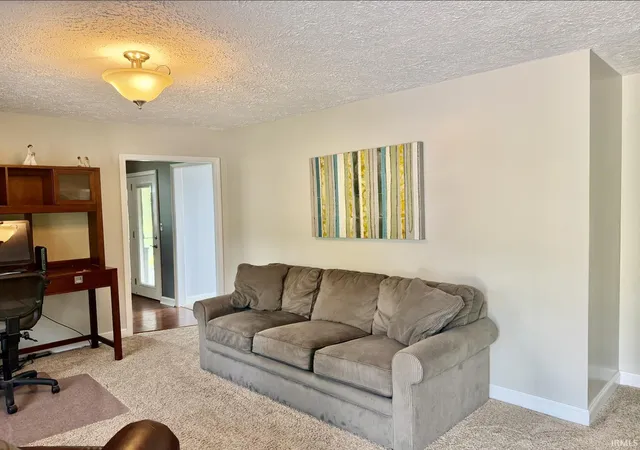 Photo 3 of Manufactured home for sale at 1633 N Royal Oaks Dr, Monticello, IN 47960 | MLS# 202629102 | Listing updated on 2026-09-18