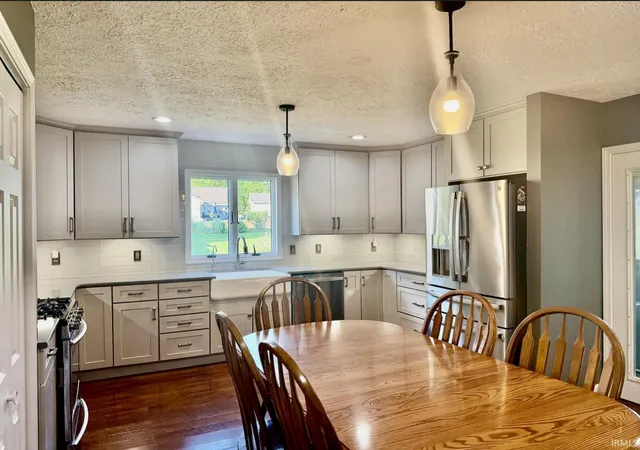 Photo 4 of Manufactured home for sale at 1633 N Royal Oaks Dr, Monticello, IN 47960 | MLS# 202629102 | Listing updated on 2026-09-18