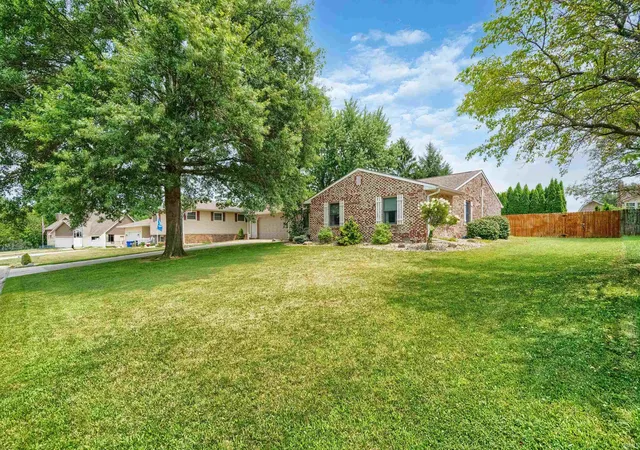 Photo 2 of Manufactured home for sale at 4116 Dee Ann Dr, Kokomo, IN 46902 | MLS# 202629109 | Listing updated on 2026-08-25