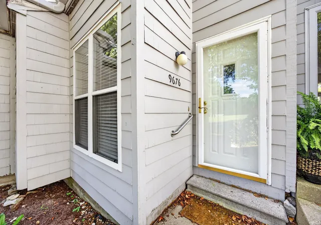 Photo 3 of Condo for sale at 9676 S Bay Pointe Dr #79, Bloomington, IN 47401 | MLS# 202629114 | Listing updated on 2026-09-17