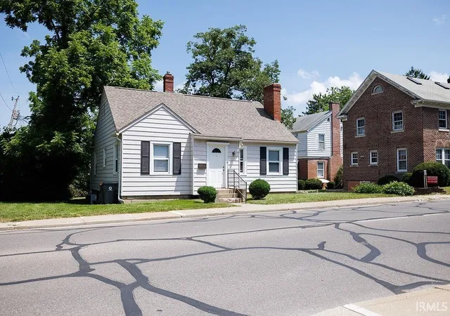 Photo 1 of Sale Pending at 1321 E Atwater Ave, Bloomington, IN 47401 | MLS# 202629126 | Listing updated on 2026-09-06