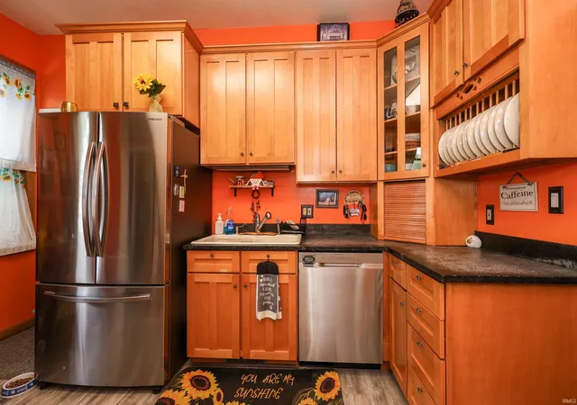 Photo 3 of Manufactured home for sale at 500 E King St, Garrett, IN 46738 | MLS# 202629127 | Listing updated on 2026-09-28