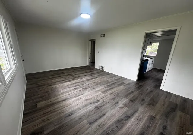 Photo 3 of Sale Pending at 5005 Lillie St, Fort Wayne, IN 46806 | MLS# 202629143 | Listing updated on 2026-09-03