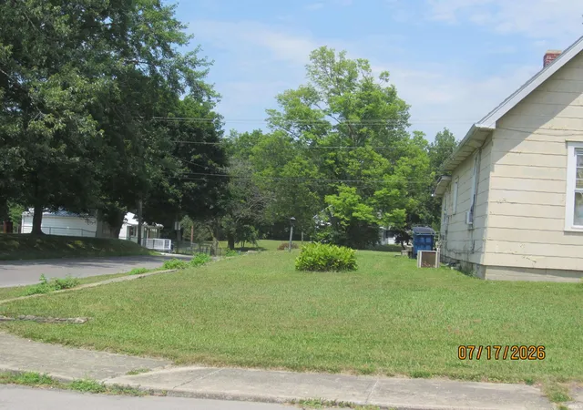Photo 2 of Manufactured home for sale at 607 E Christy St, Marion, IN 46952 | MLS# 202629145 | Listing updated on 2026-08-21