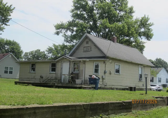 Photo 3 of Manufactured home for sale at 607 E Christy St, Marion, IN 46952 | MLS# 202629145 | Listing updated on 2026-08-21