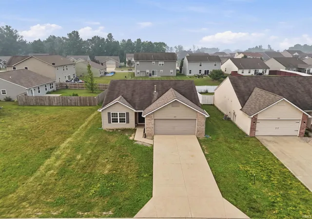 Photo 2 of Manufactured home for sale at 4825 Mount Sinyala Crossover, Fort Wayne, IN 46808 | MLS# 202629147 | Listing updated on 2026-09-16