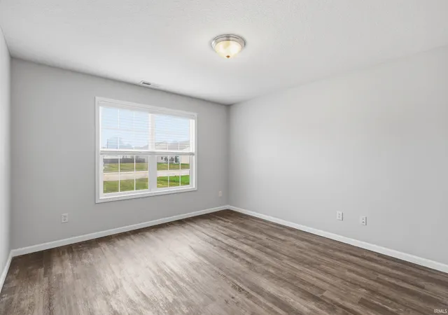 Photo 4 of Manufactured home for sale at 4825 Mount Sinyala Crossover, Fort Wayne, IN 46808 | MLS# 202629147 | Listing updated on 2026-09-16