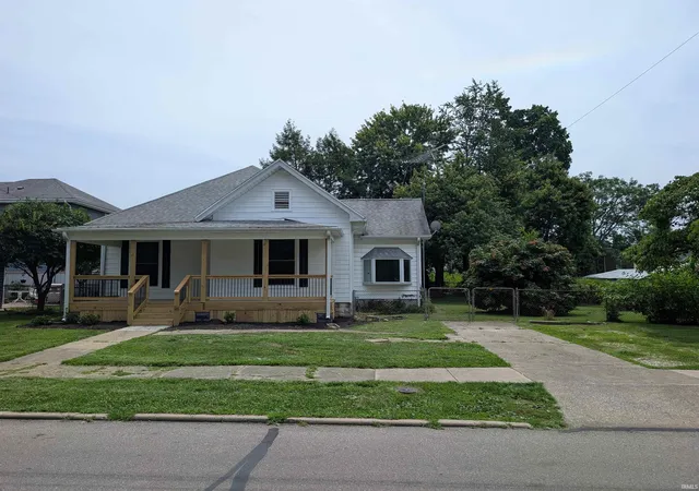 Photo 1 of Sale Pending at 9 E Flora St, Washington, IN 47501 | MLS# 202629156 | Listing updated on 2026-07-23