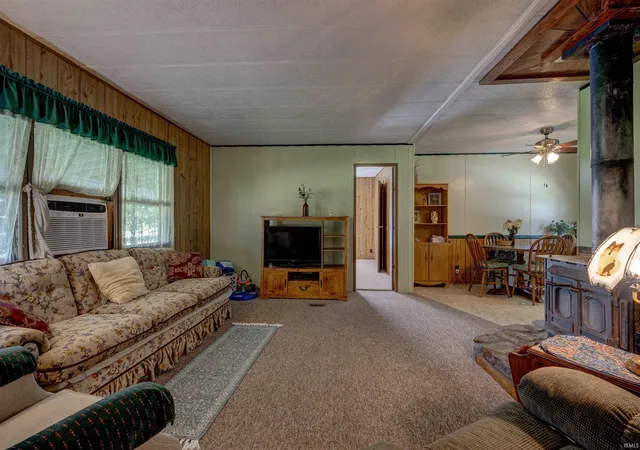 Photo 3 of Sale Pending at 4561 E State Rd 66, Cannelton, IN 47520 | MLS# 202629185 | Listing updated on 2026-08-17