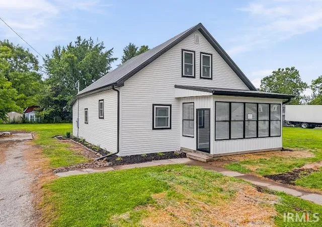 Photo 2 of Manufactured home for sale at 1201 E 30th Street, Marion, IN 46953 | MLS# 202629194 | Listing updated on 2026-09-18