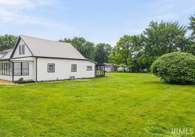Photo 4 of Manufactured home for sale at 1201 E 30th Street, Marion, IN 46953 | MLS# 202629194 | Listing updated on 2026-09-18