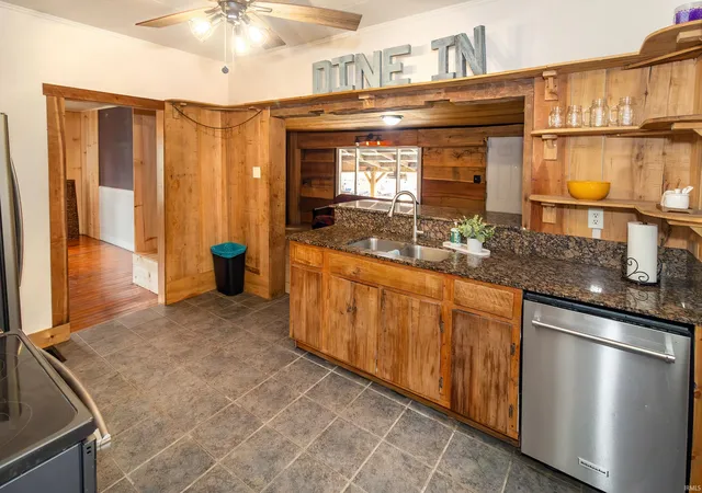 Photo 3 of Sale Pending at 914 N 3rd Street, Boonville, IN 47601 | MLS# 202629205 | Listing updated on 2026-07-24
