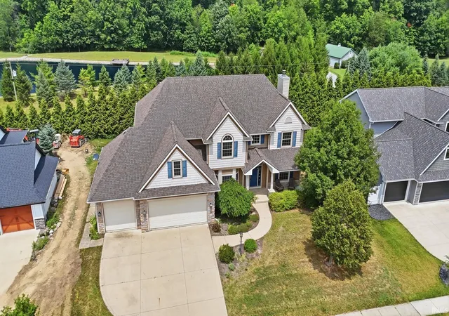 Photo 3 of Manufactured home for sale at 10904 Baldham Pass, Fort Wayne, IN 46845 | MLS# 202629209 | Listing updated on 2026-09-20