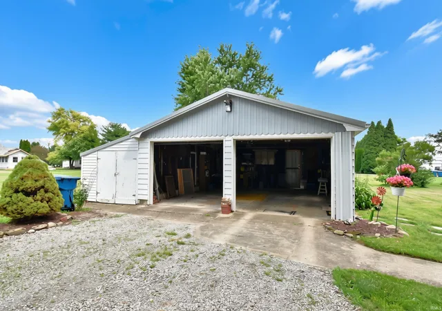Photo 3 of Manufactured home for sale at 207 E Street Rd 352, Boswell, IN 47921 | MLS# 202629231 | Listing updated on 2026-07-29