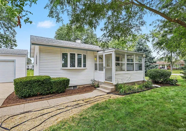 Photo 4 of Manufactured home for sale at 15525 Darden Rd, Granger, IN 46530 | MLS# 202629263 | Listing updated on 2026-09-09