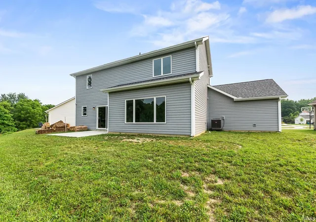 Photo 3 of Manufactured home for sale at 331 W Portsmouth Cvs, Columbia City, IN 46725 | MLS# 202629269 | Listing updated on 2026-07-21