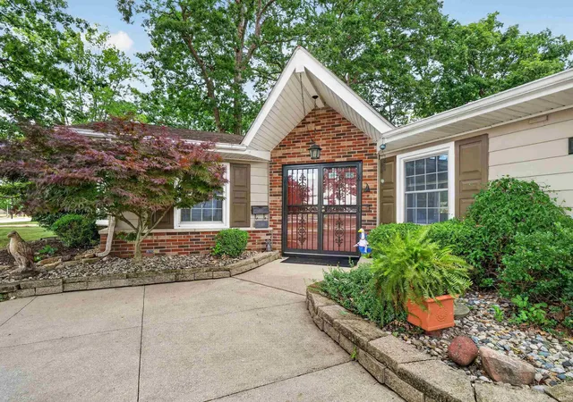 Photo 2 of Sale Pending at 4701 Fairlawn Pass, Fort Wayne, IN 46815 | MLS# 202629270 | Listing updated on 2026-09-14