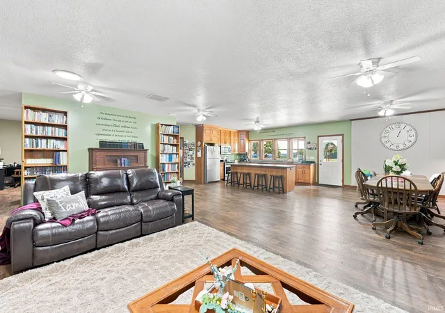 Photo 3 of Manufactured home for sale at 11579 S 700 East, Geneva, IN 46740 | MLS# 202629274 | Listing updated on 2026-08-28