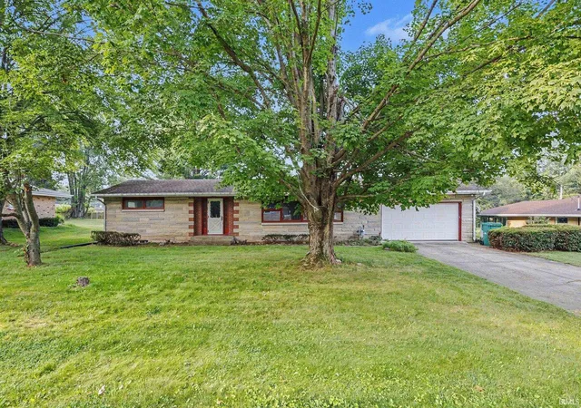 Photo 2 of Manufactured home for sale at 20408 Ozone St, South Bend, IN 46614 | MLS# 202629276 | Listing updated on 2026-09-19