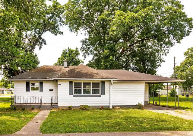 Photo 1 of Manufactured home for sale at 1137 E 2nd Street, Mount Vernon, IN 47620 | MLS# 202629308 | Listing updated on 2026-09-02