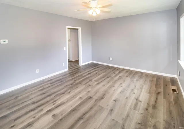 Photo 4 of Manufactured home for sale at 1137 E 2nd Street, Mount Vernon, IN 47620 | MLS# 202629308 | Listing updated on 2026-09-02