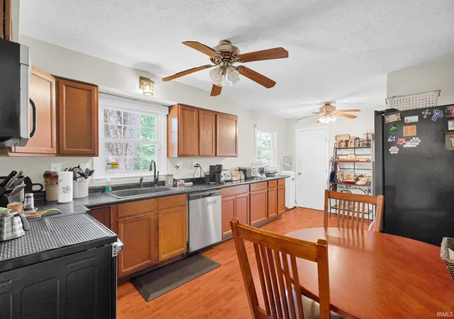 Photo 4 of Manufactured home for sale at 7245 S Zikes Rd, Bloomington, IN 47401 | MLS# 202629321 | Listing updated on 2026-09-15