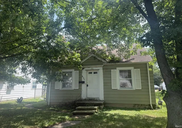 Photo 1 of Manufactured home for sale at 4125 Warsaw St, Fort Wayne, IN 46806 | MLS# 202629325 | Listing updated on 2026-07-21