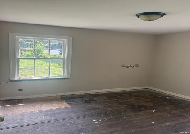 Photo 3 of Manufactured home for sale at 4125 Warsaw St, Fort Wayne, IN 46806 | MLS# 202629325 | Listing updated on 2026-07-21