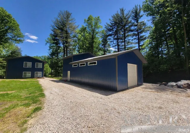 Photo 1 of Manufactured home for sale at 1220 County Rd 900 S, Oakland City, IN 47660 | MLS# 202629333 | Listing updated on 2026-07-21