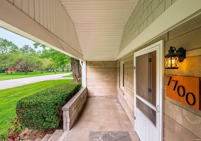 Photo 4 of Sale Pending at 7700 W Cornbread Rd, Yorktown, IN 47396 | MLS# 202629359 | Listing updated on 2026-10-23