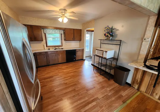 Photo 4 of Manufactured home for sale at 325 Les Dr, Chandler, IN 47610 | MLS# 202629368 | Listing updated on 2026-09-08