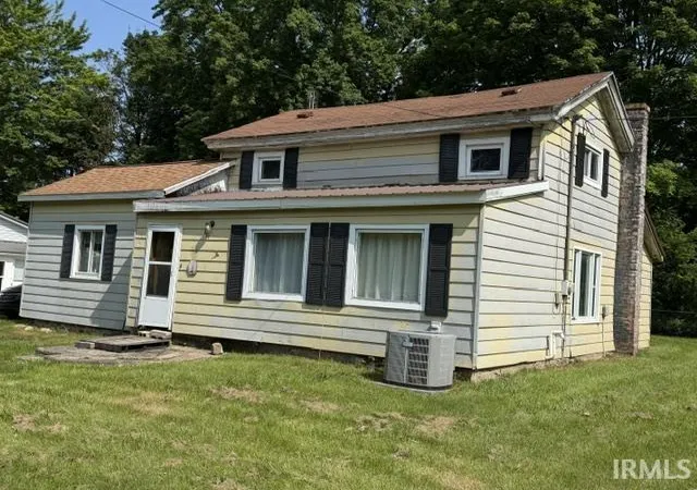 Photo 2 of Manufactured home for sale at 601 Wayne, Howe, IN 46746 | MLS# 202629373 | Listing updated on 2026-09-03