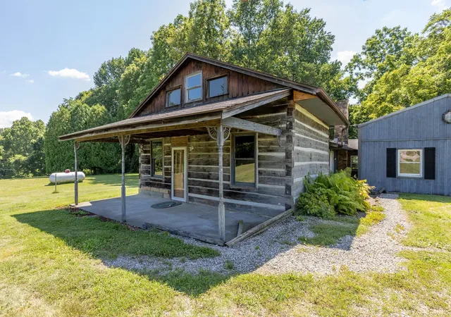 Photo 3 of Manufactured home for sale at 7591 Tulip Rd, Solsberry, IN 47459 | MLS# 202629411 | Listing updated on 2026-07-22