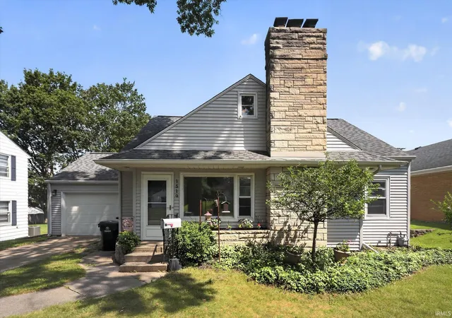 Photo 1 of Manufactured home for sale at 1519 Altgeld St, South Bend, IN 46614 | MLS# 202629439 | Listing updated on 2026-07-30