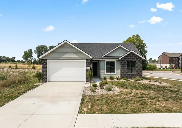 Photo 1 of Manufactured home for sale at 1700 Badger Ln, Auburn, IN 46706 | MLS# 202629442 | Listing updated on 2026-09-09