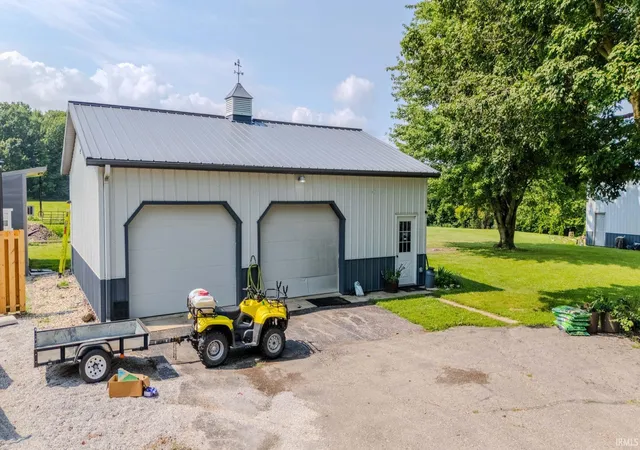 Photo 2 of Manufactured home for sale at 3831 W 100 South, Wabash, IN 46992 | MLS# 202629452 | Listing updated on 2026-09-19